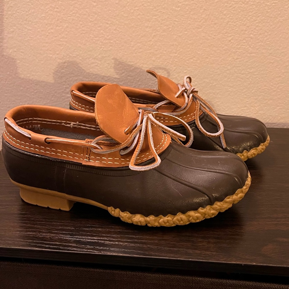 Women’s Bean Duck Boots **never worn**